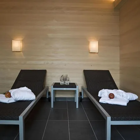 Сasa de vacaciones Modernes Holzhaus Mit Sauna, Whirlpool Und Entspannungsraum
